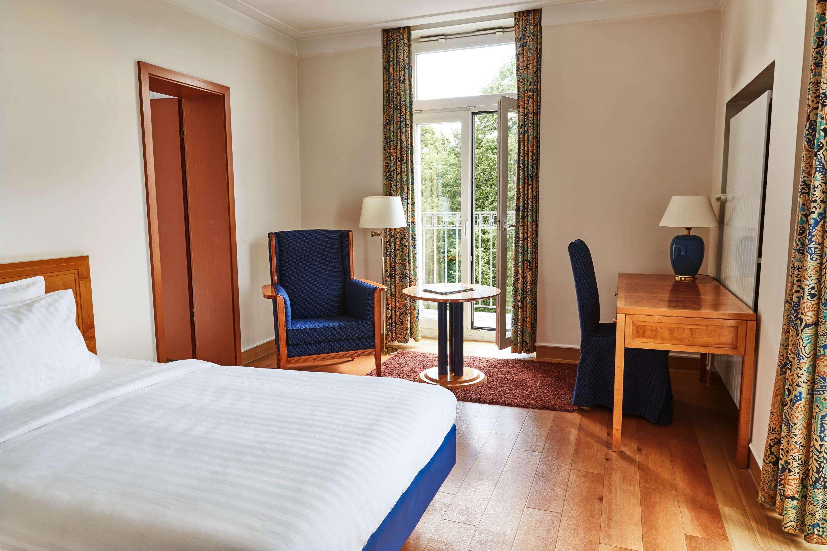 Steigenberger Hotel & Spa Bad Pyrmont Exterior foto A typical room at the hotel
